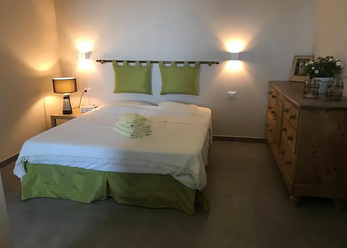 Banana, Near Tropea Parghelia